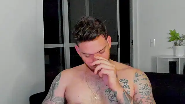 Snapshot of arnold_bekam chatting on September 19, 2025, 3:08 am arnold bekam online show from September 19, 2025, 3:08 am