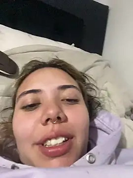  ivyginger online show from December 14, 2025, 11:09 pm