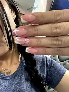 Naatalia online show from February 19, 2025, 11:36 pm