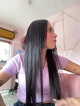 Naatalia online show from March 21, 2025, 6:07 pm