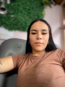 Naatalia online show from March 10, 2026, 8:47 pm