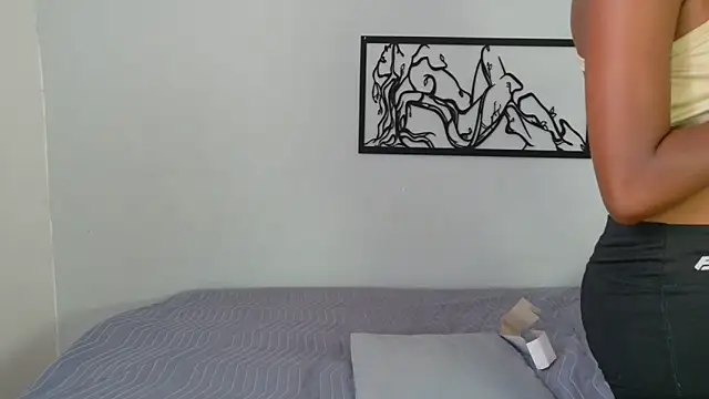 karina-lopez online show from January 14, 2026, 4:34 pm