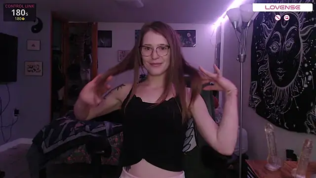 wetwildwhore online show from November 14, 2025, 9:13 pm