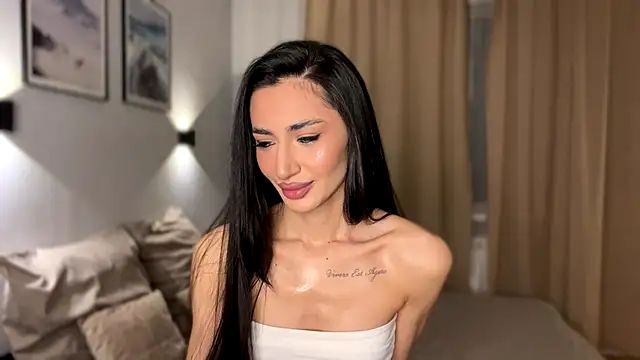 alissadreams online show from November 11, 2025, 5:24 pm