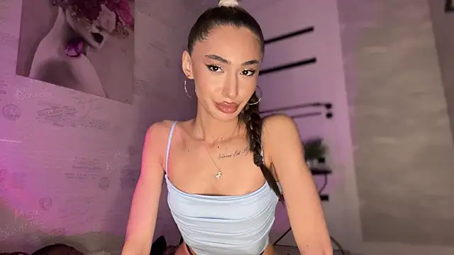 Snapshot of alissadreams chatting on April 26, 2026, 2:59 pm alissadreams online show from April 26, 2026, 2:59 pm
