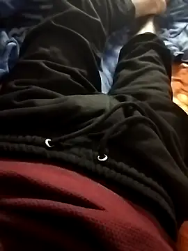 Snapshot of Bigbull_hotboy chatting on February 14, 2025, 7:28 am Bigbull hotboy online show from February 14, 2025, 7:28 am