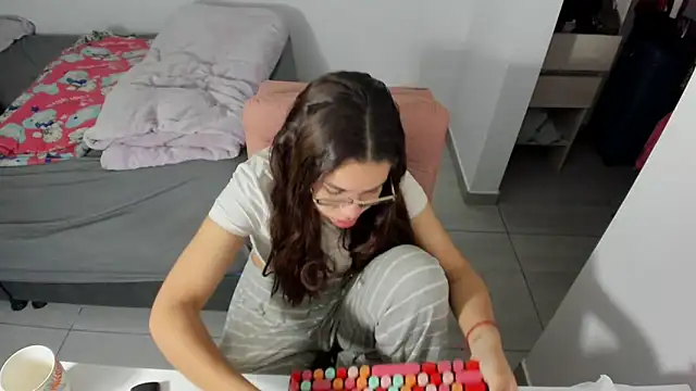 Snapshot of Greciaruiz_ chatting on May 13, 2026, 11:55 pm Greciaruiz online show from May 13, 2026, 11:55 pm
