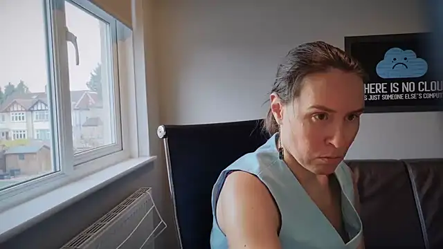 eatmypie69 online show from April 4, 2026, 12:24 pm