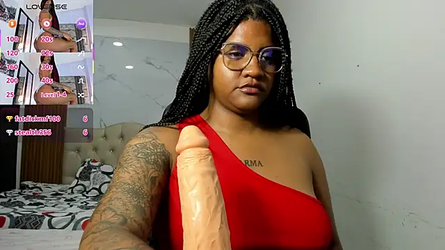 Snapshot of ZahraRose chatting on May 27, 2026, 1:57 am ZahraRose online show from May 27, 2026, 1:57 am