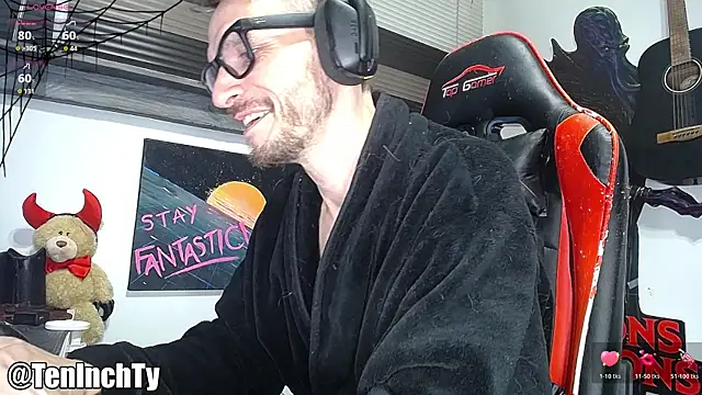 teninchty online show from October 26, 2025, 4:46 pm