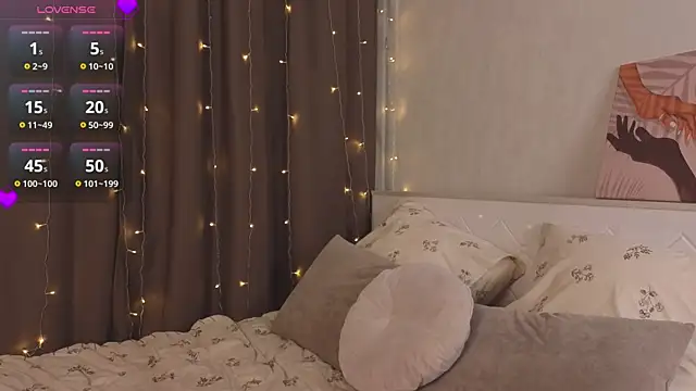 EdlaHewell online show from February 21, 2026, 1:06 am