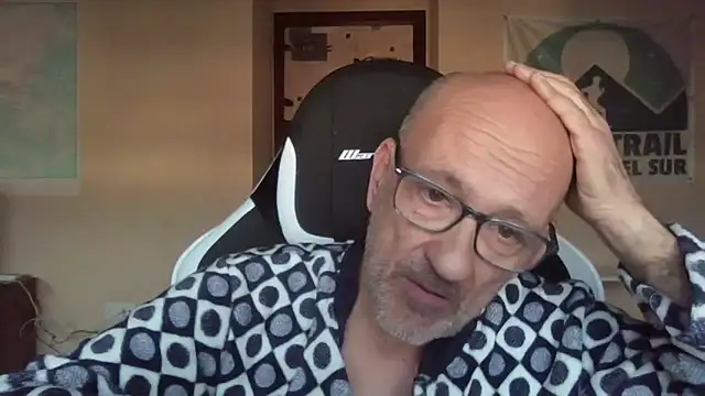 llopaco online show from March 5, 2026, 5:31 pm