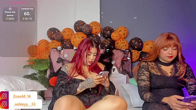 Snapshot of _Ashley_33 chatting on October 25, 2025, 8:14 pm Ashley 33 online show from October 25, 2025, 8:14 pm