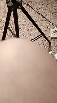 Snapshot of Loly2025 chatting on February 21, 2025, 9:00 pm Loly2025 online show from February 21, 2025, 9:00 pm