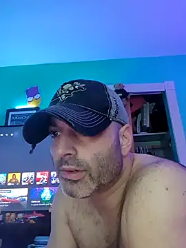 Snapshot of Novabear6996 chatting on February 3, 2026, 7:13 am Novabear6996 online show from February 3, 2026, 7:13 am