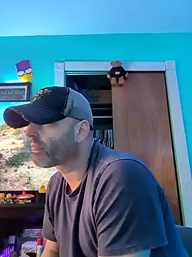 Snapshot of Novabear6996 chatting on February 4, 2026, 9:31 pm Novabear6996 online show from February 4, 2026, 9:31 pm