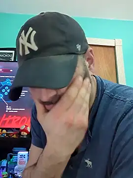 Snapshot of Novabear6996 chatting on February 19, 2026, 9:00 pm Novabear6996 online show from February 19, 2026, 9:00 pm