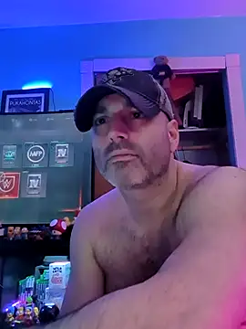 Snapshot of Novabear6996 chatting on February 22, 2026, 8:35 am Novabear6996 online show from February 22, 2026, 8:35 am