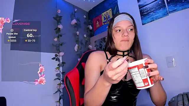 Snapshot of Baby_Asshley chatting on February 27, 2026, 8:42 pm Baby Asshley online show from February 27, 2026, 8:42 pm