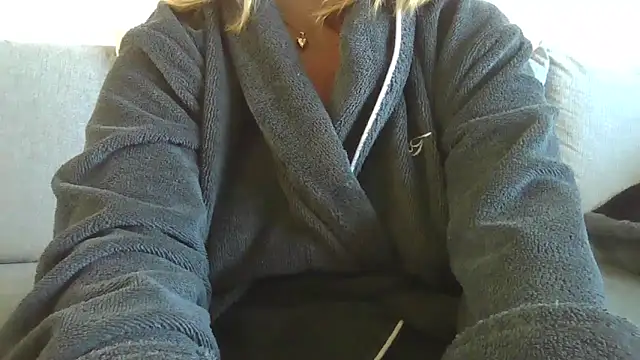 sizha6 online show from October 20, 2025, 12:05 pm