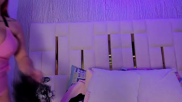 hillary uckerman  online show from April 2, 2026, 11:41 am