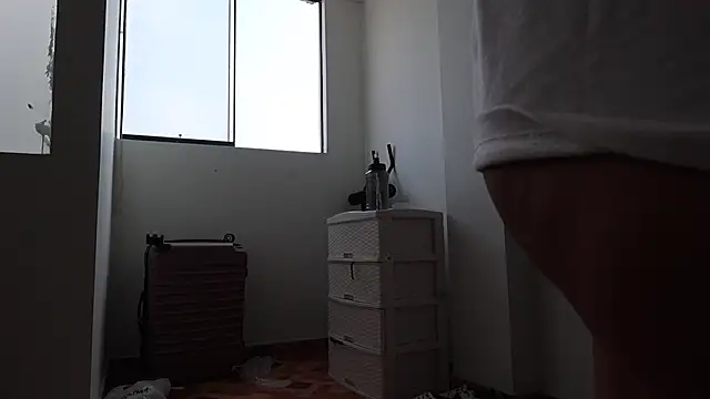 Snapshot of Karla_Stein2025 chatting on March 10, 2026, 2:44 pm Karla Stein2025 online show from March 10, 2026, 2:44 pm