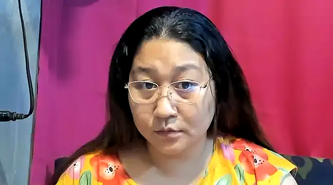 hotchubby88 online show from February 5, 2025, 2:29 am