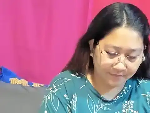 hotchubby88 online show from February 22, 2025, 10:42 pm