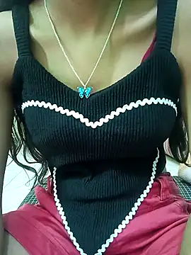 Snapshot of Aaradhna-hoy chatting on March 16, 2025, 5:36 am Aaradhna-hoy online show from March 16, 2025, 5:36 am