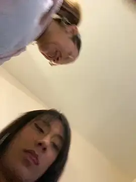 Snapshot of Queenblackx1 chatting on March 8, 2025, 6:21 am Queenblackx1 online show from March 8, 2025, 6:21 am