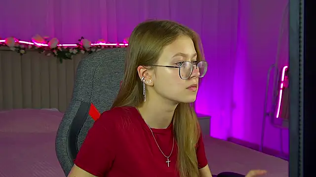 EveMundie online show from September 11, 2025, 10:48 am