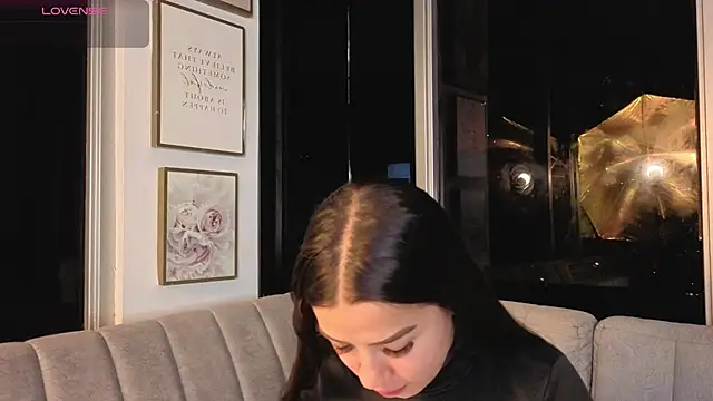 Ivanna West online show from April 10, 2026, 9:58 am