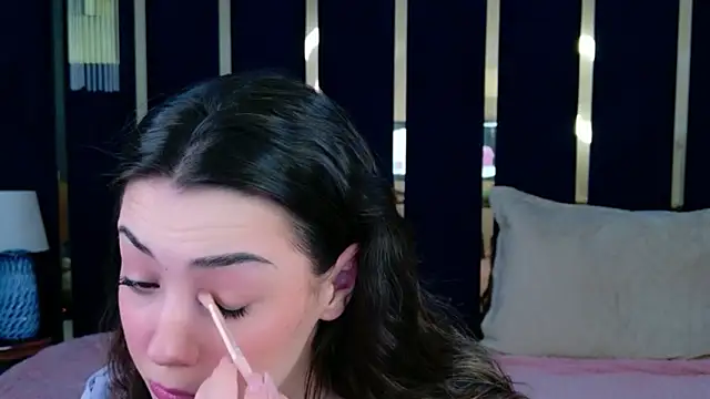 Alice Deleon online show from February 25, 2026, 10:58 am