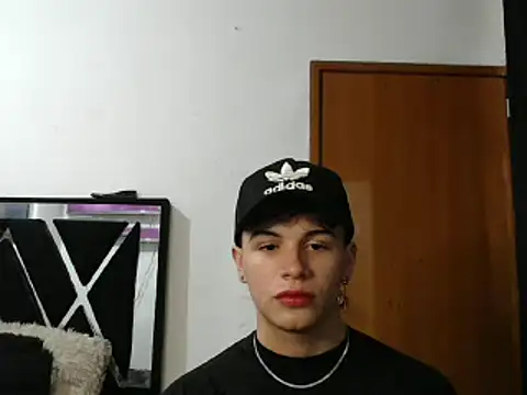 Smith boy 25 online show from March 13, 2025, 9:59 pm