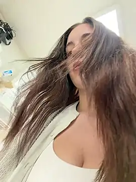 Snapshot of sexymelli18 chatting on June 1, 2026, 1:57 pm sexymelli18 online show from June 1, 2026, 1:57 pm