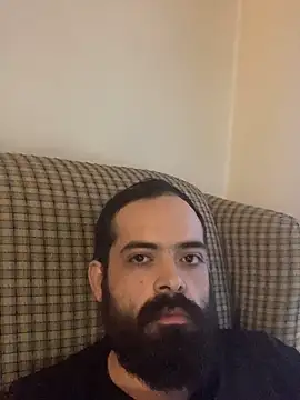 guccititi online show from December 1, 2025, 8:03 pm