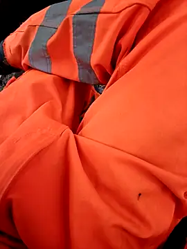 Snapshot of Eusuntnoulgigolo chatting on February 6, 2026, 8:18 am Eusuntnoulgigolo online show from February 6, 2026, 8:18 am