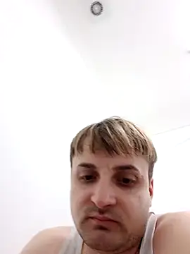 Eusuntnoulgigolo online show from March 31, 2026, 5:24 pm