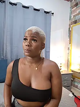 DashaSousaa online show from March 20, 2026, 1:16 pm