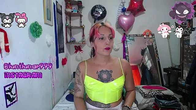 Snapshot of purplekattlyn chatting on February 17, 2025, 4:37 pm purplekattlyn online show from February 17, 2025, 4:37 pm