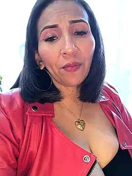 Mrsvictoriaaa online show from February 15, 2026, 7:21 pm