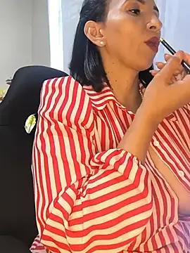 Mrsvictoriaaa online show from May 29, 2026, 8:29 pm