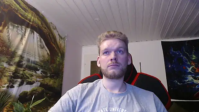 Snapshot of Justforfunc123 chatting on November 28, 2025, 8:55 pm Justforfunc123 online show from November 28, 2025, 8:55 pm