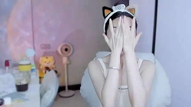 A dabo online show from December 19, 2025, 6:42 am