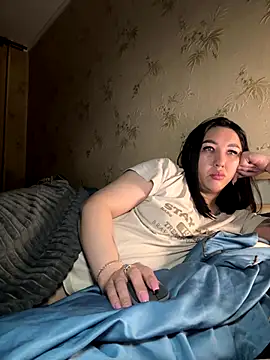 Naughtbaby 2025 online show from November 2, 2025, 3:20 am