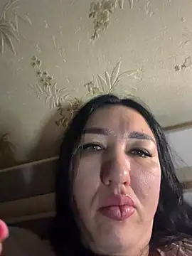 Naughtbaby 2025 online show from May 16, 2026, 11:25 pm