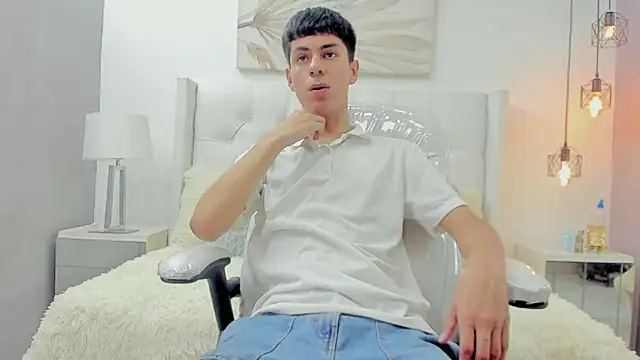 Snapshot of Johann_sex chatting on May 28, 2026, 6:16 pm Johann sex online show from May 28, 2026, 6:16 pm