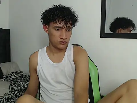 Boy coll online show from February 26, 2026, 5:50 am