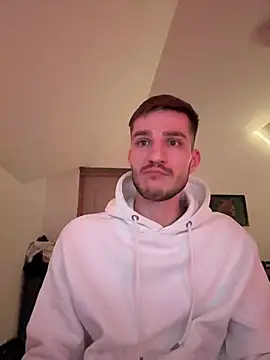 Snapshot of yoyoboy988 chatting on March 20, 2025, 6:53 pm yoyoboy988 online show from March 20, 2025, 6:53 pm