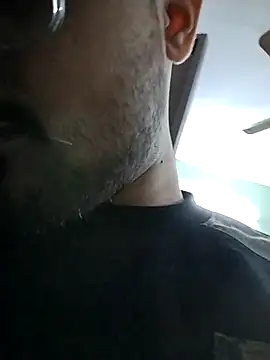 hornypurush online show from December 1, 2025, 5:07 pm